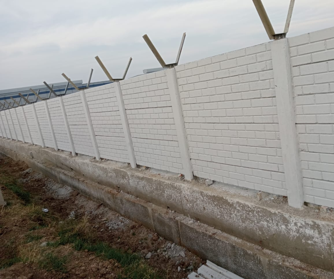 Both Side Brick Design Boundary Wall Manufacturer and Supplier in India
